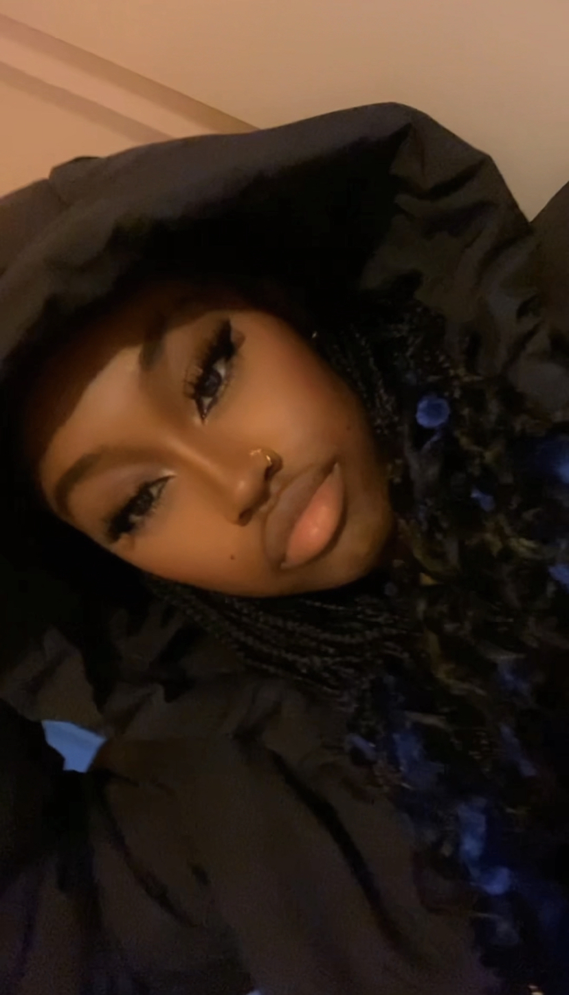 fashion nova_2x.jpg