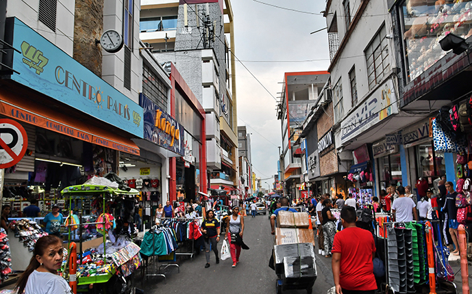 Imagen Caleños vuelven a enamorarse del centro, estas son las claves de su reactivación