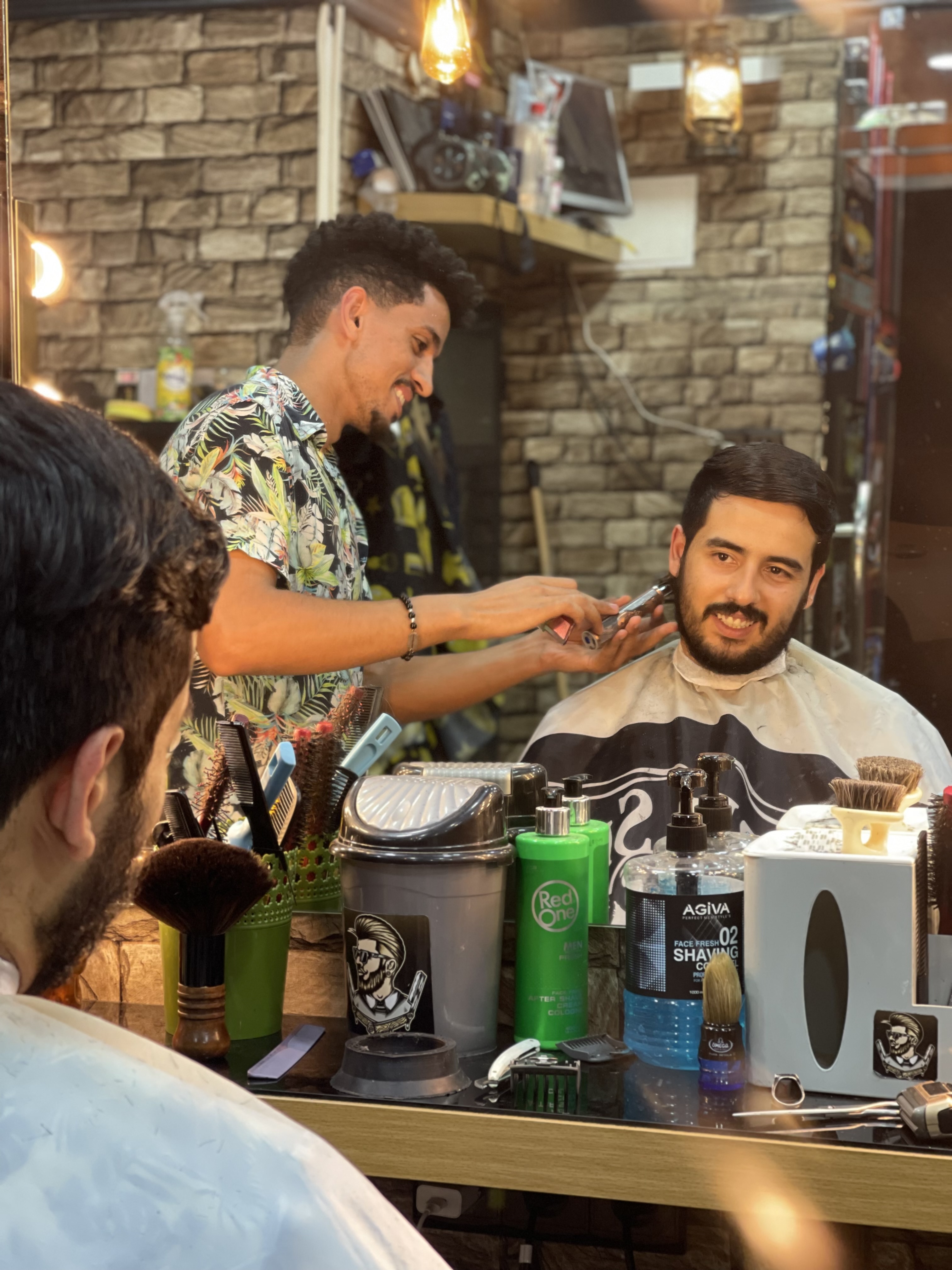 SEEKING WORK IN NSW |   | Barber, Hairdresser, Manager