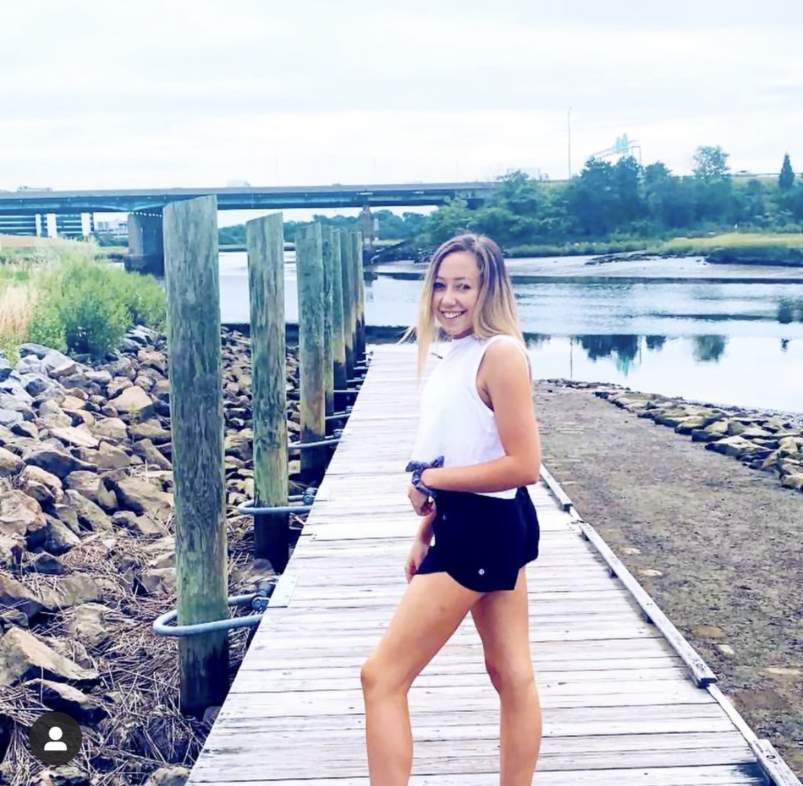 fashion nova_2x.jpg