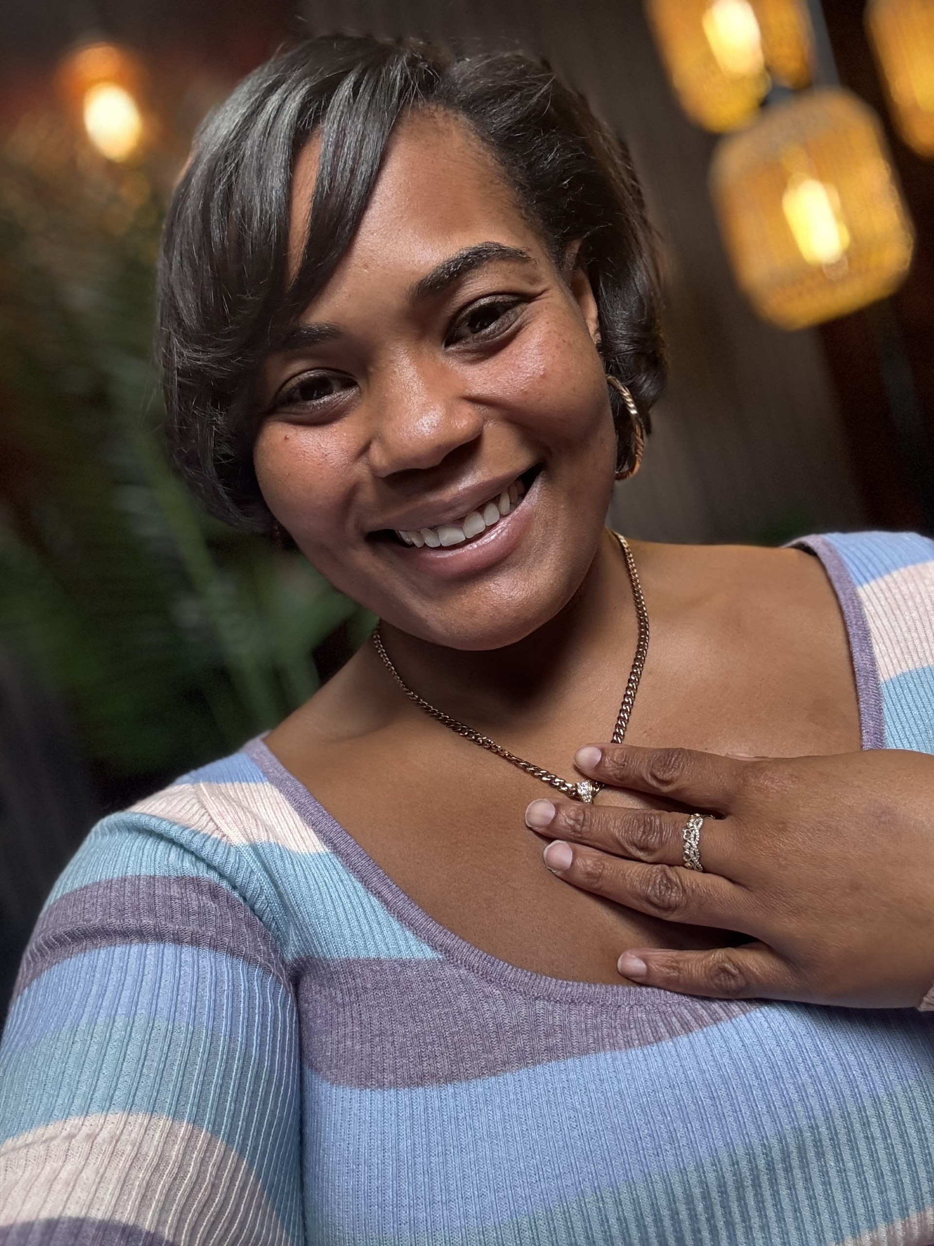 Shantel Mayris headshot