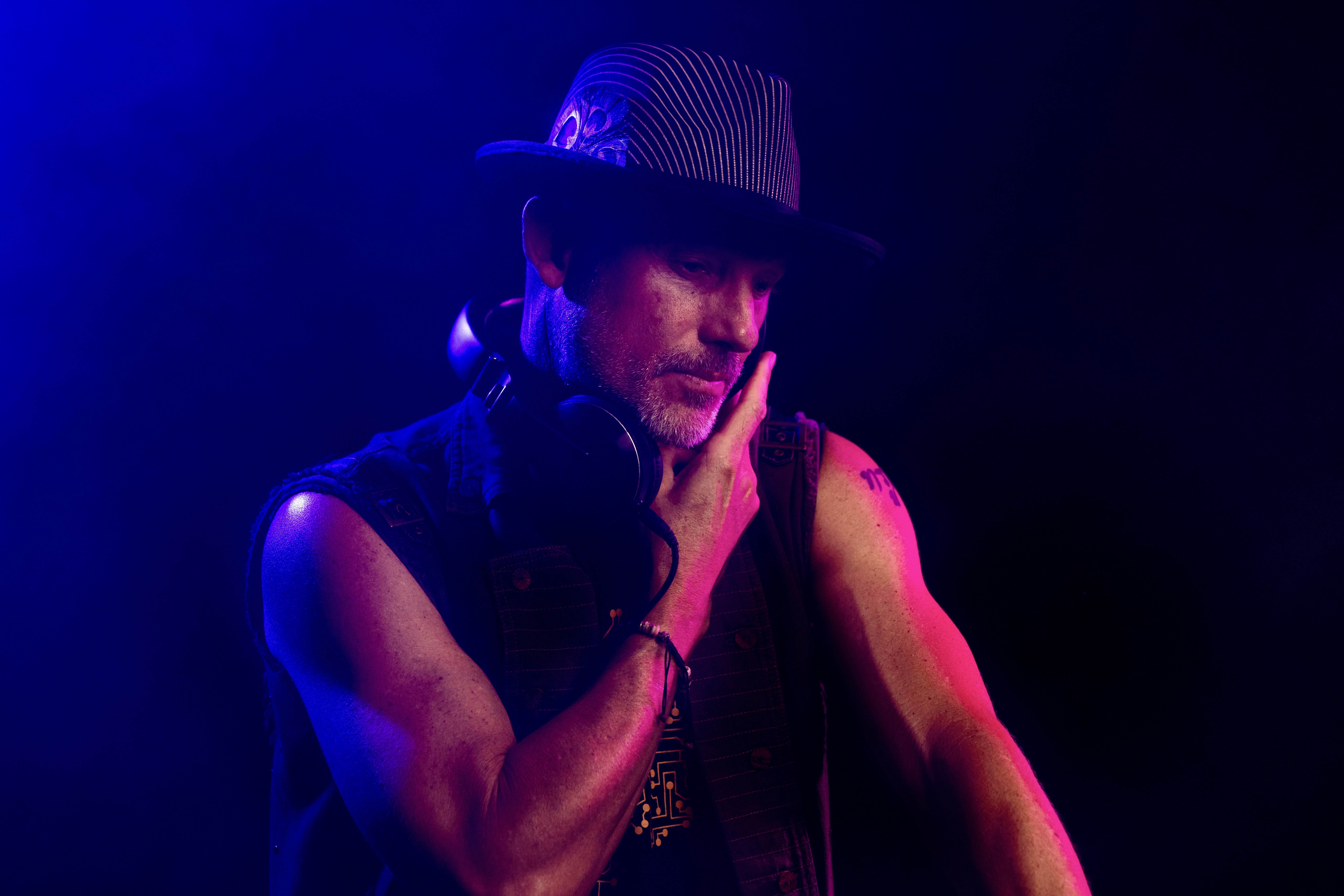Jason Lewis